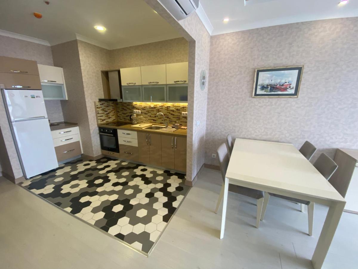 Apartment In Porta Batumi Tower Extérieur photo