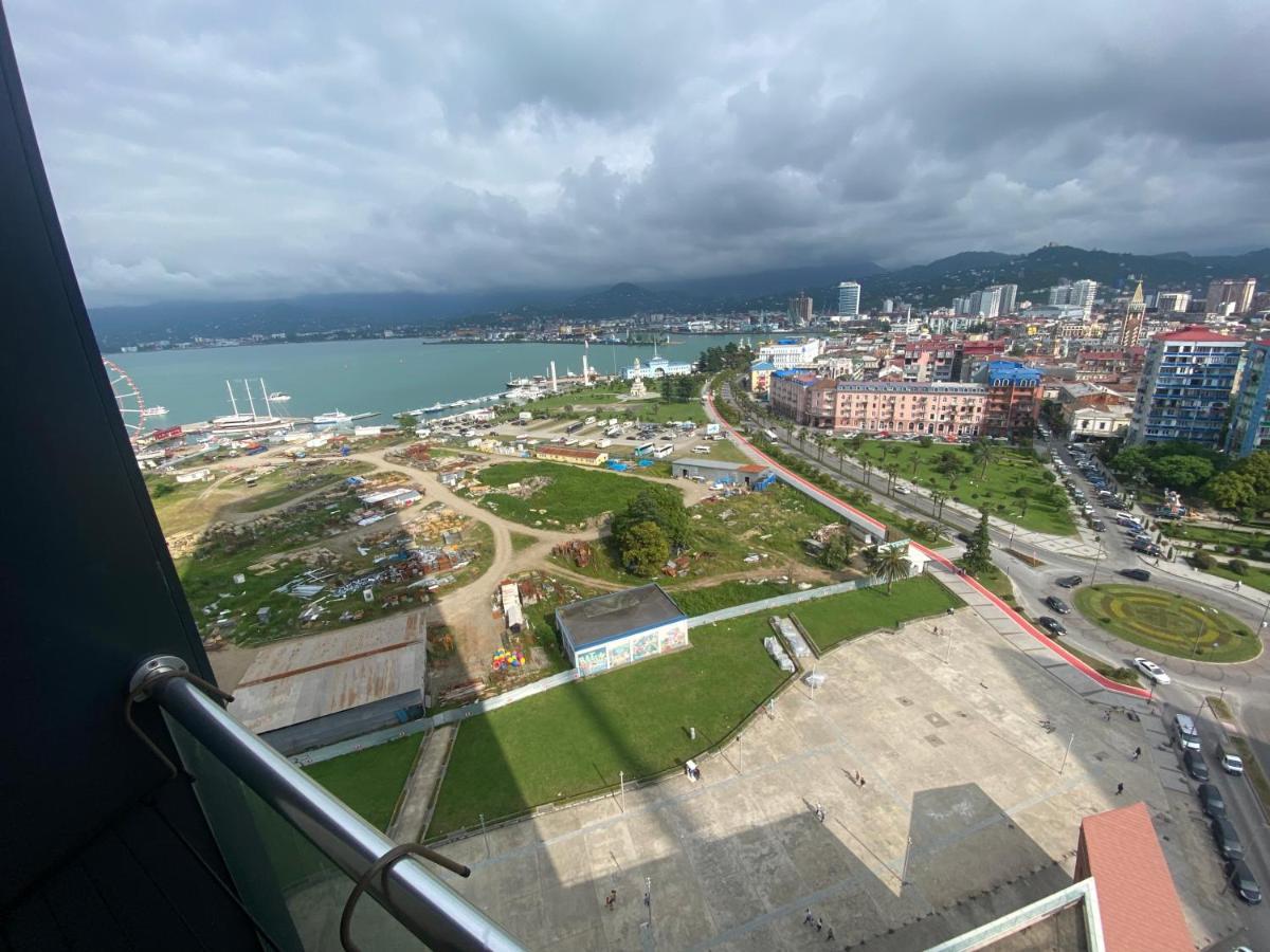Apartment In Porta Batumi Tower Extérieur photo