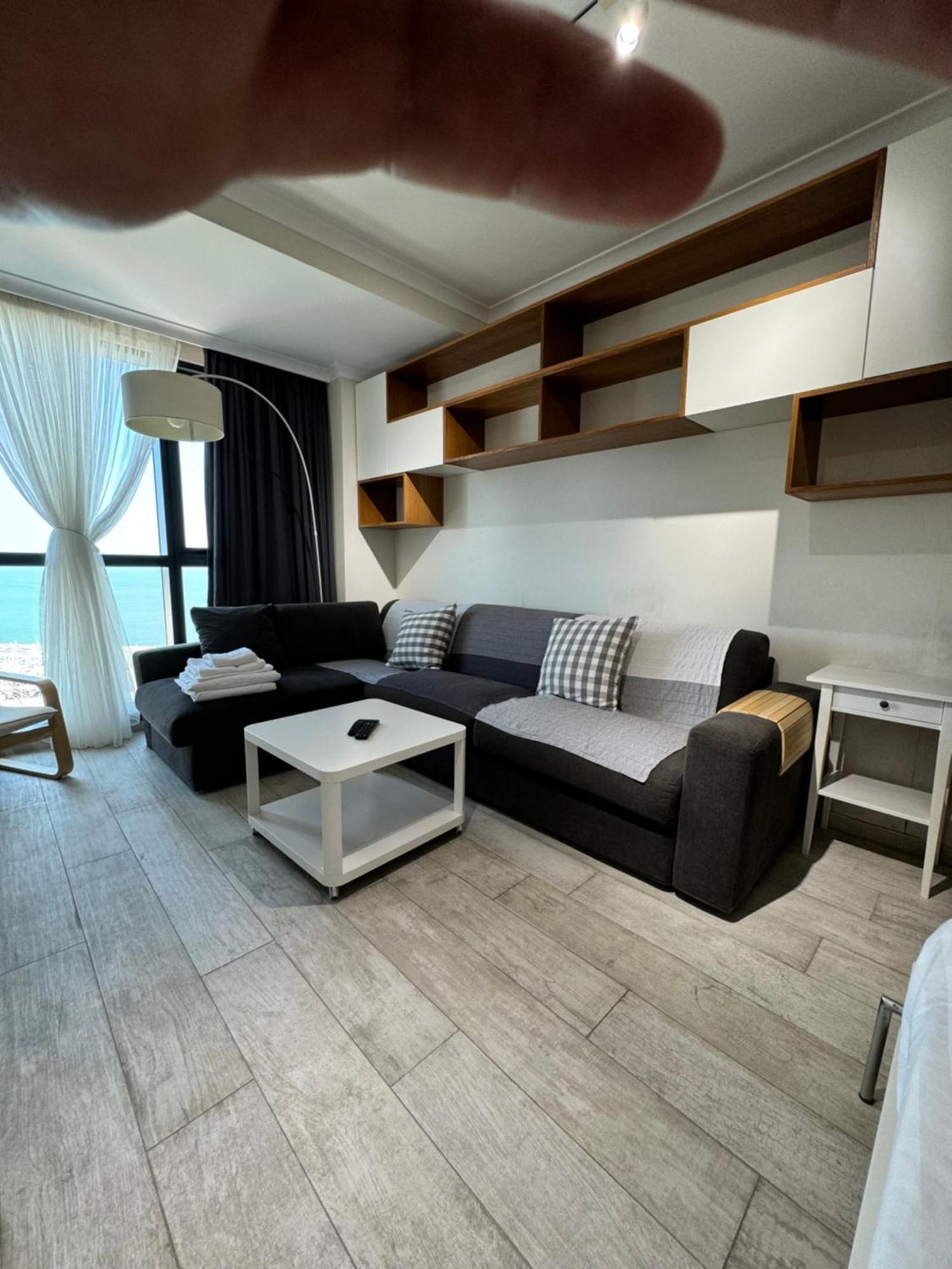 Apartment In Porta Batumi Tower Extérieur photo